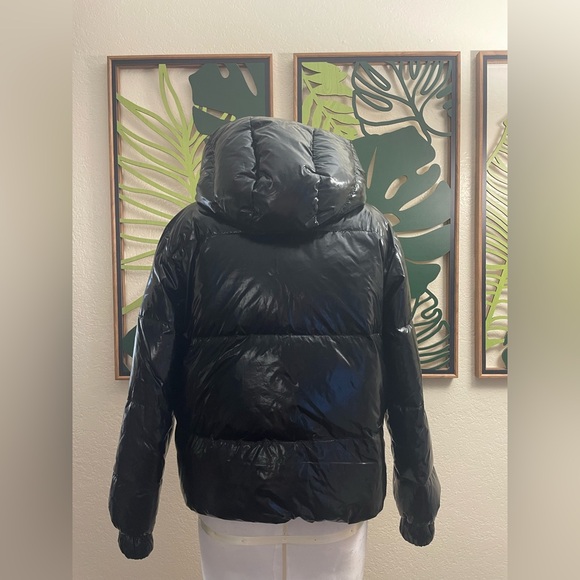 Alice and Olivia Durham Reversible Puffer Black Hoodie Jacket - Picture 13 of 16